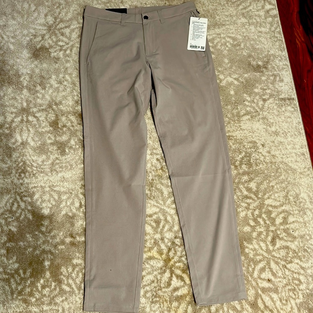 Lululemon Men’s Commission Pant